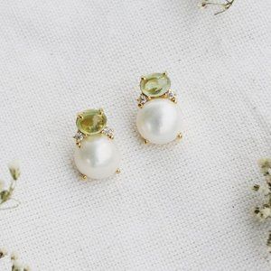 New Pearl Gemstone Stud Earrings